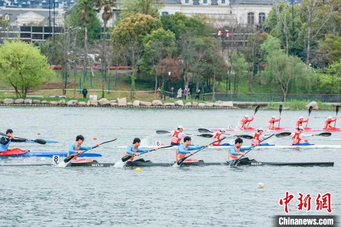 全国皮划艇静水春季冠军赛迎来决赛日：首日共