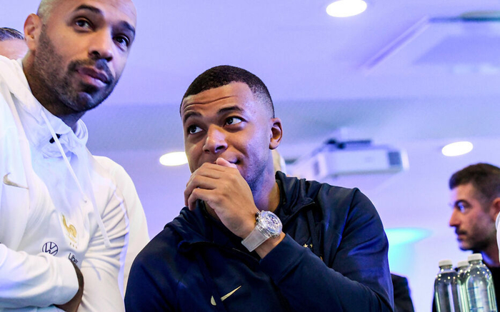 姆巴佩回应亨利健身宣言 自律是成功关键