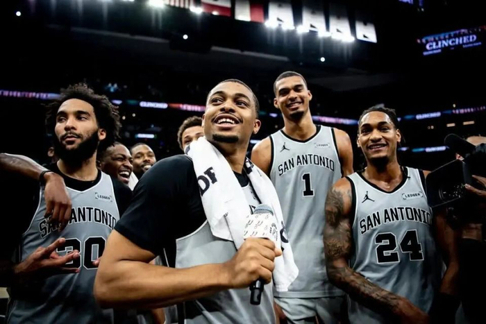 凯尔登·约翰逊成最佳第六人候选 传承马刺精神