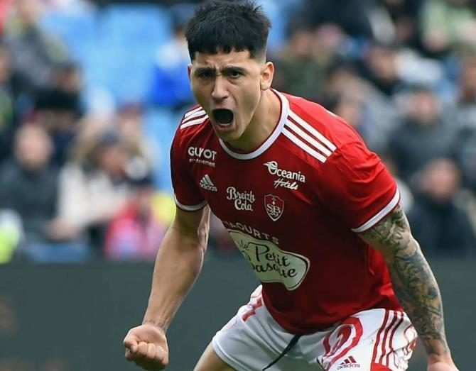 萨特里亚诺伯纳乌破门助赫塔费破皇马八连胜