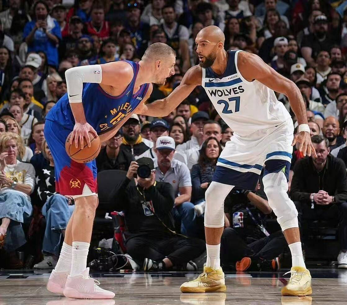 约基奇状态低迷掘金惨败森林狼 NBA季后赛陷入混